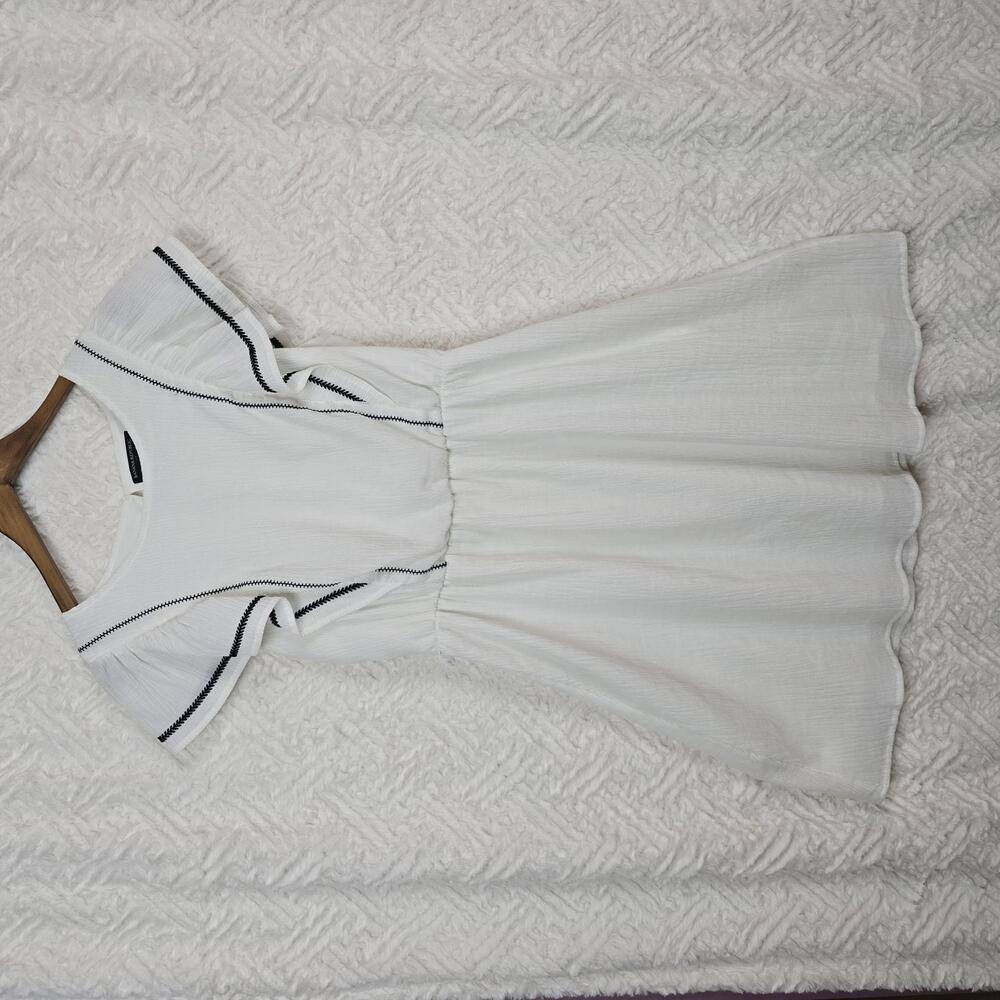 Banana Republic Women's Ivory Black Trim Flutter Sleeve Dress, Medium - Picture 2 of 5